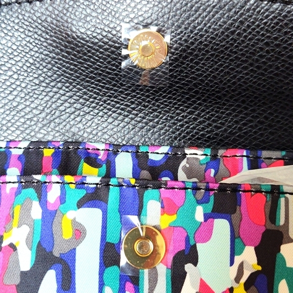 NWT Vera Bradley Watercolor Brushstrokes Envelope Wristlet - Picture 6 of 6